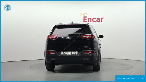 JEEP CHEROKEE 2.4 LONGITUDE HIGH AWD