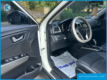 KGM - SSANGYONG TIVOLI VX 2WD