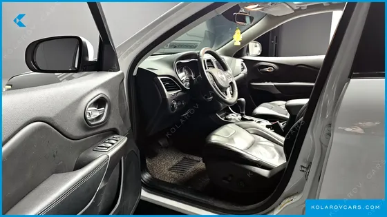 JEEP CHEROKEE 2.4 LONGITUDE AWD
