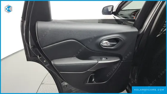 JEEP CHEROKEE 2.4 LONGITUDE HIGH AWD