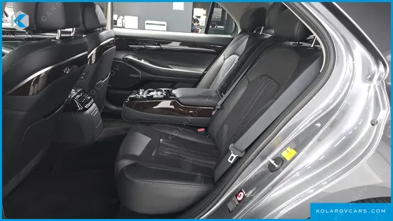 GENESIS EQ900 3.8 GDI AWD