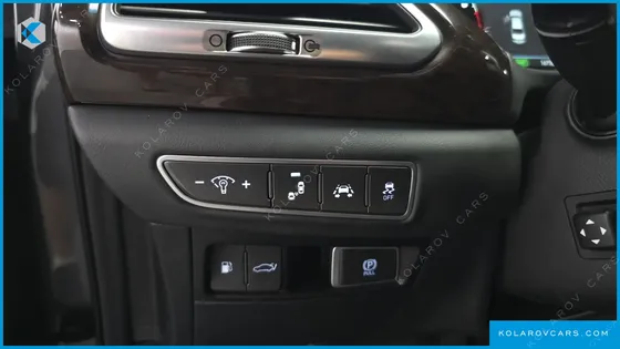 GENESIS EQ900 3.8 GDI AWD