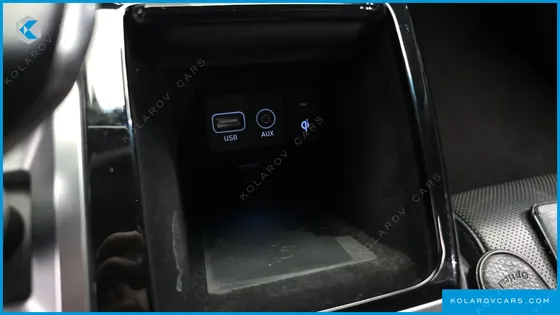 GENESIS EQ900 3.8 GDI AWD