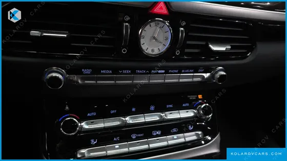 GENESIS EQ900 3.8 GDI AWD