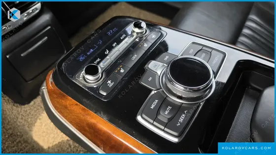 GENESIS EQ900 3.3 T-GDI AWD