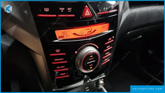 KGM - SSANGYONG TIVOLI LX 2WD