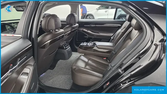 GENESIS EQ900 3.8 GDI AWD