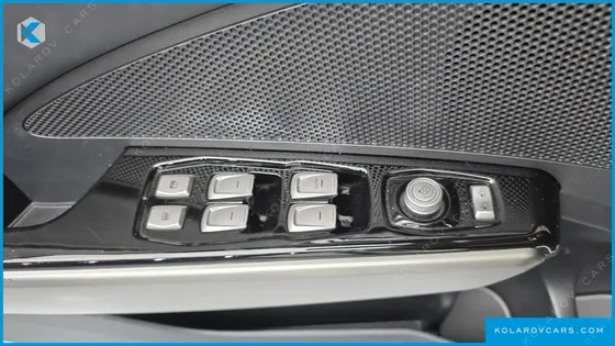 KGM - SSANGYONG TIVOLI LX 2WD