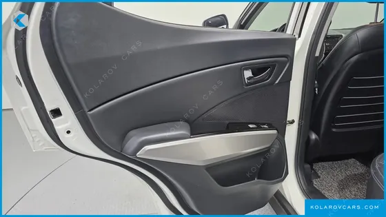 KGM - SSANGYONG TIVOLI LX 2WD