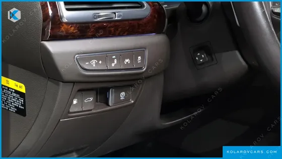 GENESIS EQ900 5.0 GDI AWD