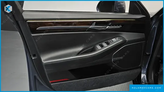 GENESIS EQ900 3.3 T-GDI AWD