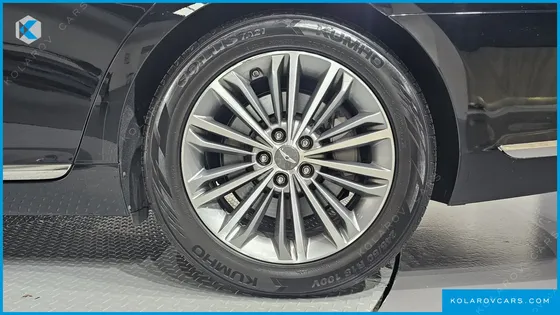 GENESIS EQ900 3.8 GDI AWD