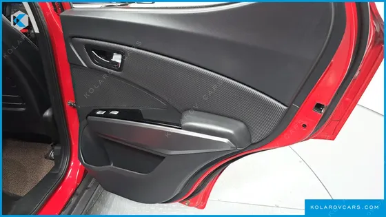 KGM - SSANGYONG TIVOLI LX 4WD