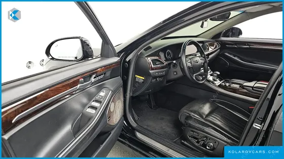 GENESIS EQ900 5.0 GDI AWD LIMOUSINE
