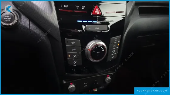 KGM - SSANGYONG TIVOLI VX 2WD