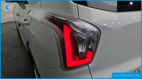 KGM - SSANGYONG TIVOLI VX 2WD