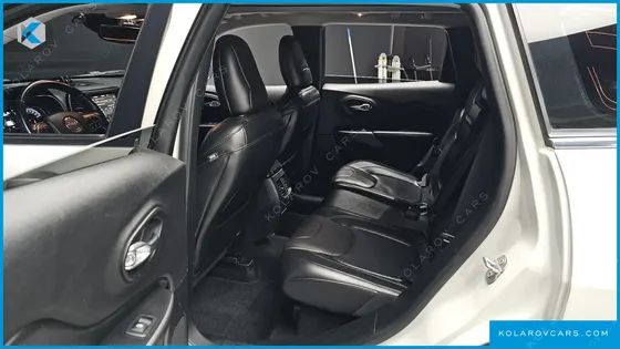 JEEP CHEROKEE 2.4 LONGITUDE HIGH AWD