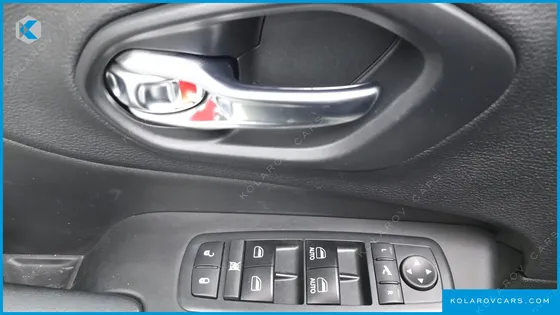 JEEP CHEROKEE 2.4 LONGITUDE HIGH AWD