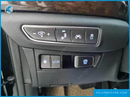GENESIS EQ900 3.8 GDI AWD