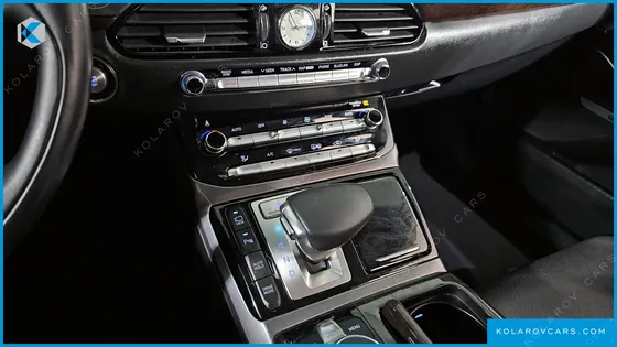 GENESIS EQ900 3.8 GDI AWD
