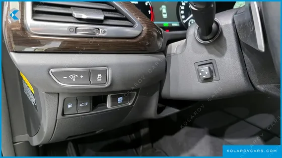 GENESIS EQ900 3.8 GDI AWD