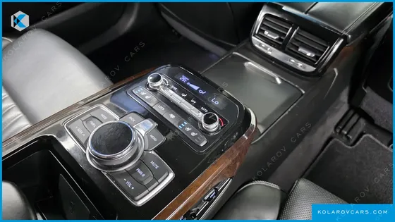 GENESIS EQ900 5.0 GDI AWD