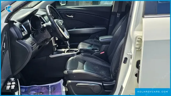 KGM - SSANGYONG TIVOLI LX 2WD
