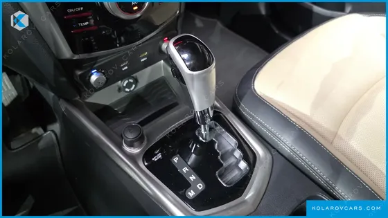 KGM - SSANGYONG TIVOLI LX 2WD