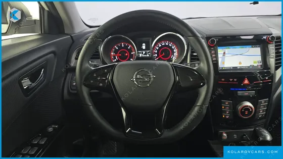 KGM - SSANGYONG TIVOLI DIESEL LX 2WD
