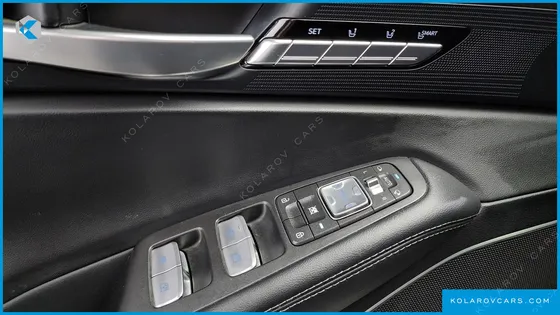GENESIS EQ900 3.8 GDI AWD