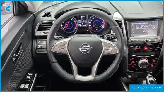 KGM - SSANGYONG TIVOLI LX 2WD