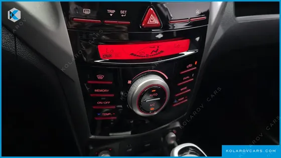 KGM - SSANGYONG TIVOLI LX 2WD