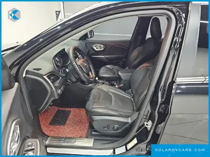 JEEP CHEROKEE 2.4 LONGITUDE AWD