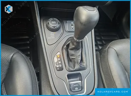 JEEP CHEROKEE 2.4 LONGITUDE HIGH AWD