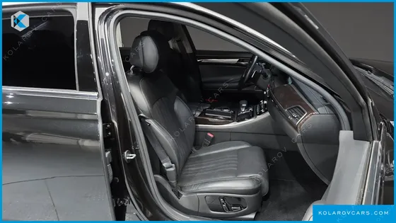 GENESIS EQ900 3.8 GDI AWD