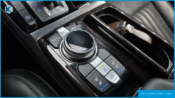 GENESIS EQ900 3.8 GDI AWD