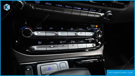 GENESIS EQ900 3.8 GDI AWD