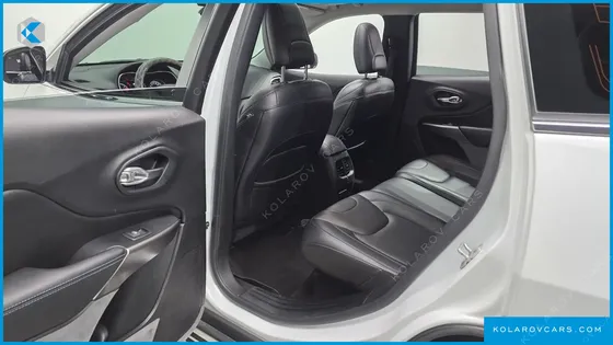 JEEP CHEROKEE 2.4 LONGITUDE HIGH AWD