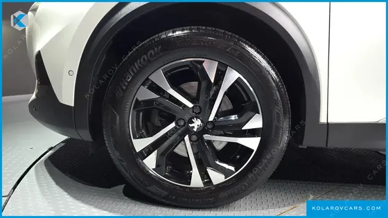 PEUGEOT 2008 1.5 BLUEHDI GT LINE
