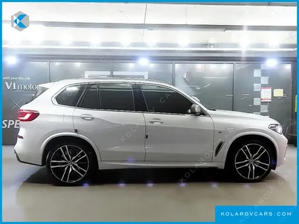 BMW X5 M50I