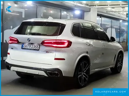 BMW X5 M50I