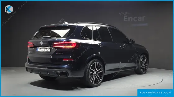 BMW X5 M50I