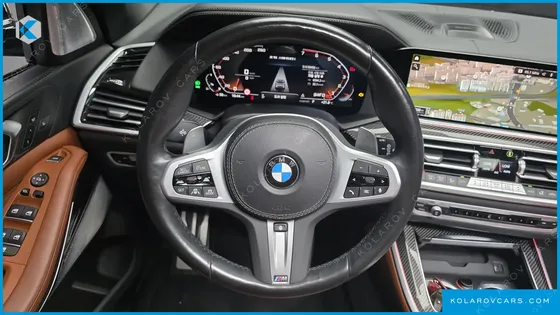 BMW X5 M50I