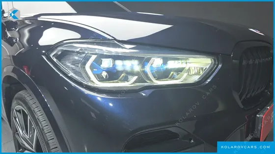 BMW X5 M50I