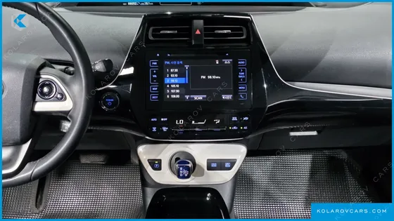 TOYOTA PRIUS 1.8 E