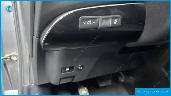 TOYOTA PRIUS 1.8 E