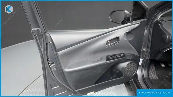 TOYOTA PRIUS 1.8 E