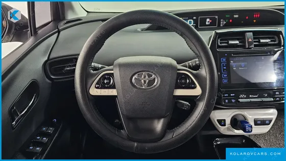 TOYOTA PRIUS 1.8 E