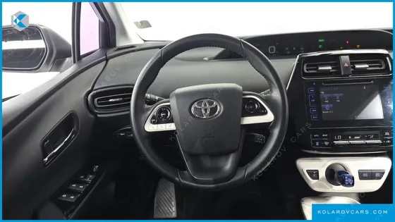 TOYOTA PRIUS 1.8 E