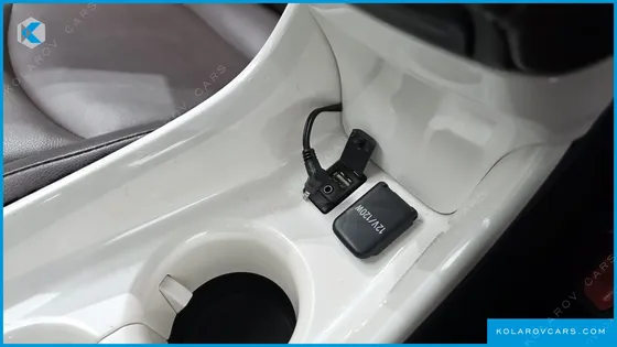 TOYOTA PRIUS 1.8 E
